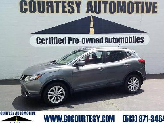 NISSAN ROGUE SPORT 2018 JN1BJ1CR9JW261618 image